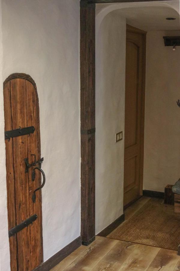 Historical Place In Old Town Appartamento Riga